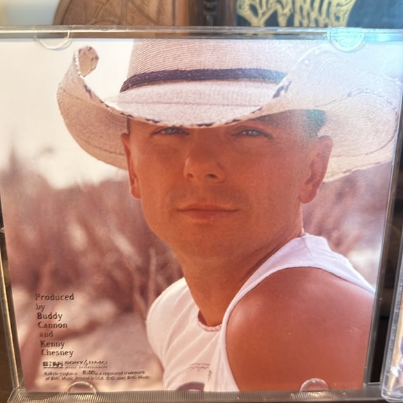 Kenny Chesney the road and the radio cd - Picture 4 of 6